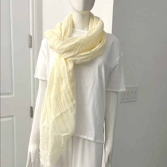 NWT!!!  Zara Linen  Lightweight Scarf - Picture 1 of 2